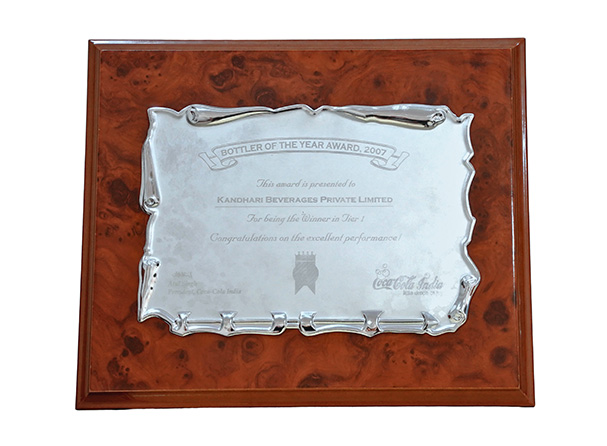 2007 Kandhari-Bottler-of-the-Year.-Tier-1.-2007