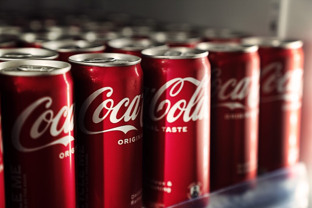 Coke-cans-min